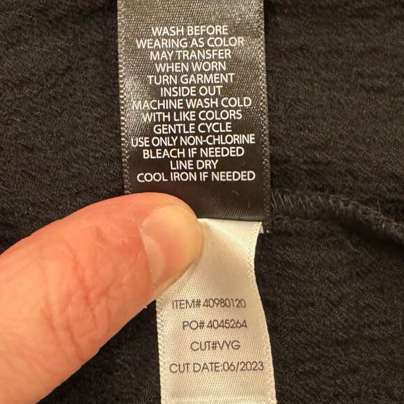 Torrid Women's Plus Black Peplum Crinkle Flannel Gauze Button Up Top - 14/16 - Picture 10 of 12